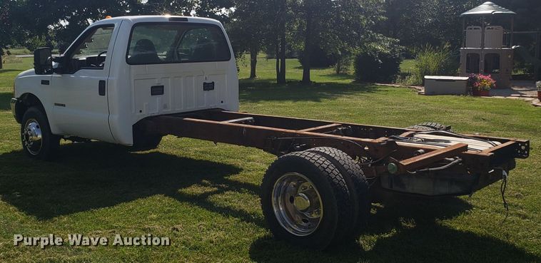 image for item DG7527 2001 Ford F550 truck cab and chassis