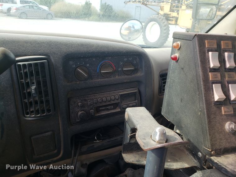 image for item DG7539 1998 GMC Savana G3500 school bus