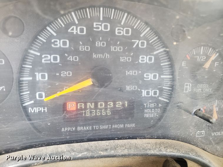 image for item DG7539 1998 GMC Savana G3500 school bus