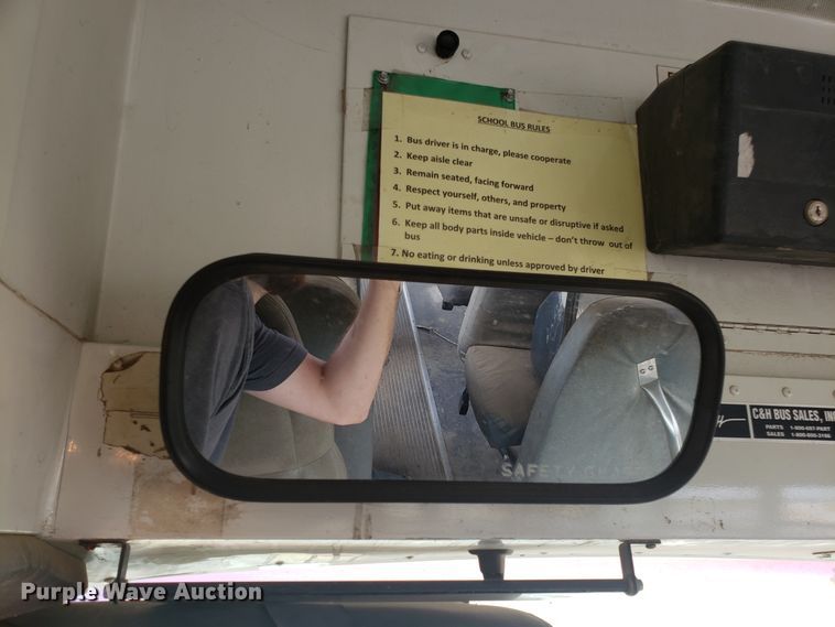 image for item DG7539 1998 GMC Savana G3500 school bus