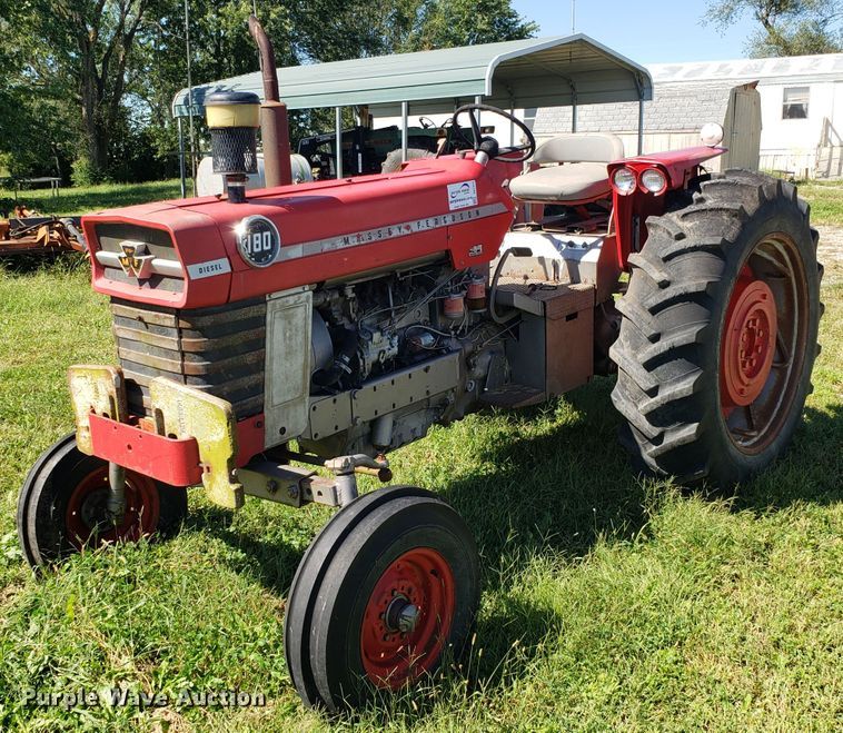 image for item DG7572 Massey Ferguson 180 tractor