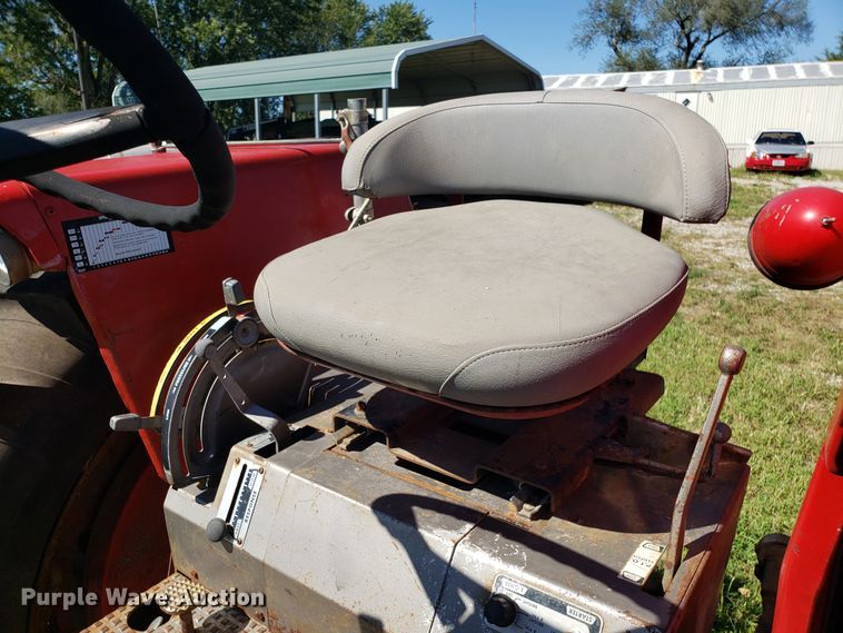 image for item DG7572 Massey Ferguson 180 tractor