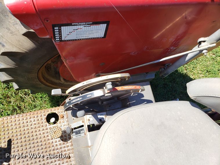 image for item DG7572 Massey Ferguson 180 tractor