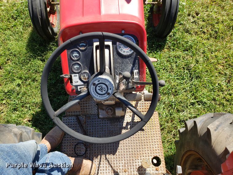 image for item DG7572 Massey Ferguson 180 tractor
