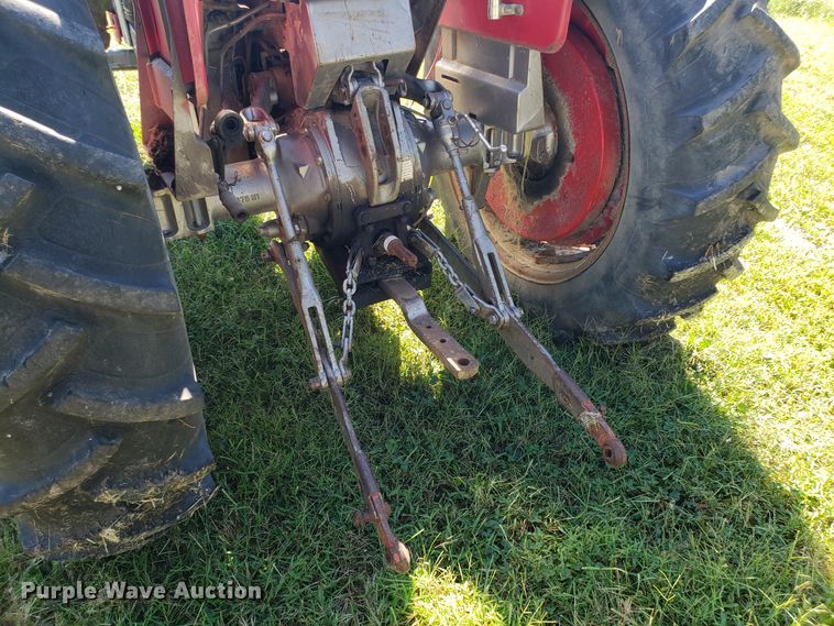 image for item DG7572 Massey Ferguson 180 tractor