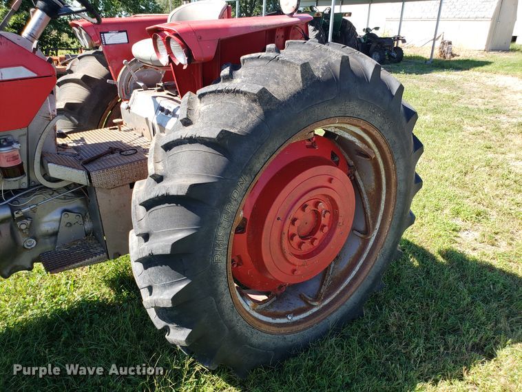 image for item DG7572 Massey Ferguson 180 tractor