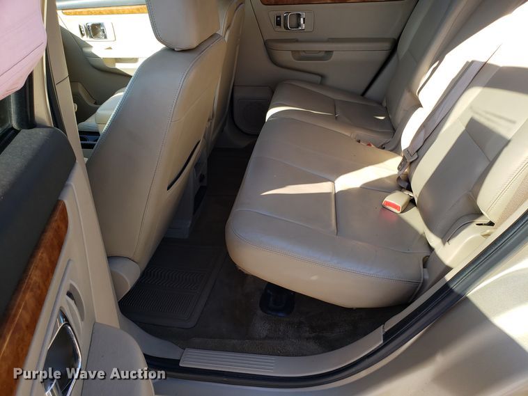 image for item DG7599 2007 Suzuki XL-7