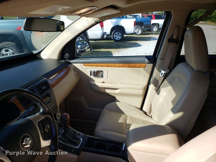 image for item DG7599 2007 Suzuki XL-7