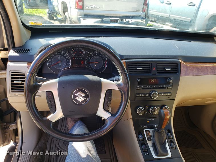 image for item DG7599 2007 Suzuki XL-7