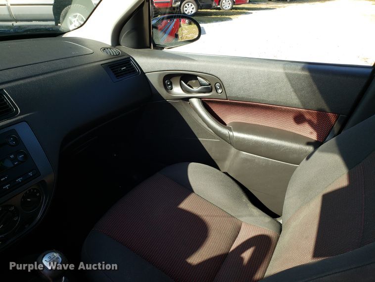 image for item DG7601 2007 Ford Focus