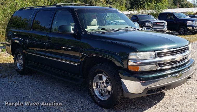 image for item DG7603 2003 Chevrolet Suburban 1500 SUV
