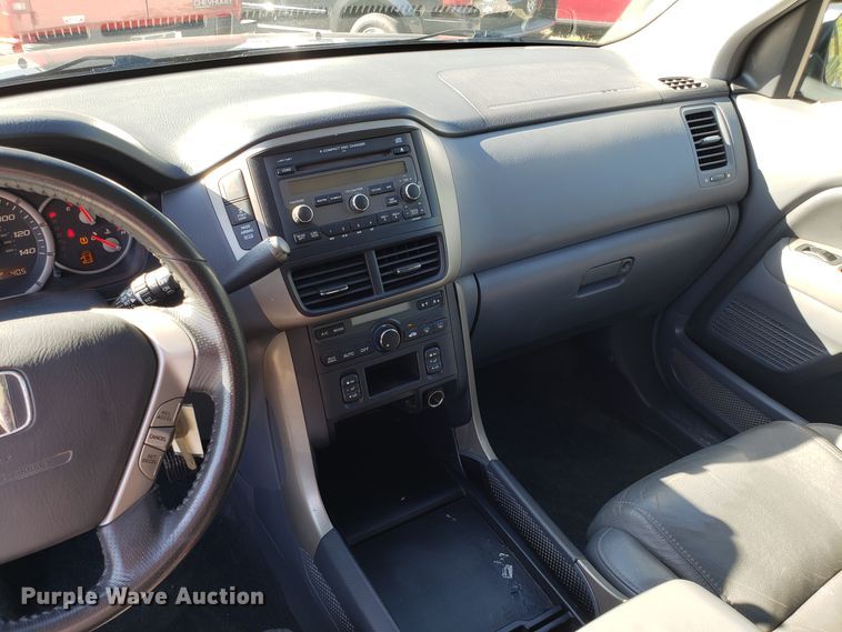 image for item DG7604 2006 Honda Pilot EX