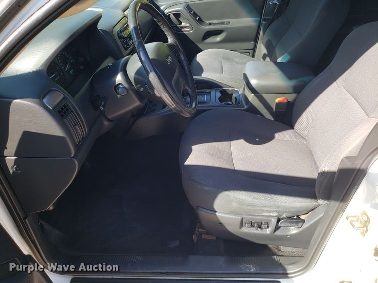 image for item DG7609 2002 Jeep Grand Cherokee SUV