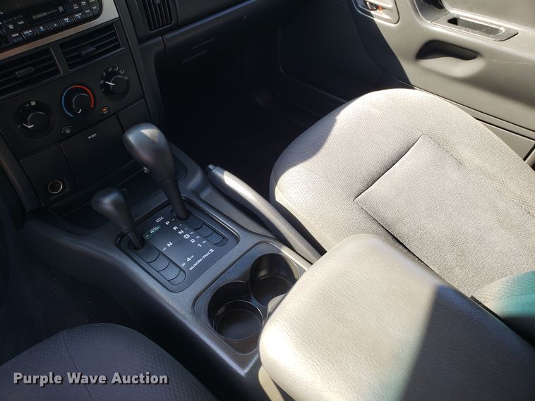 image for item DG7609 2002 Jeep Grand Cherokee SUV