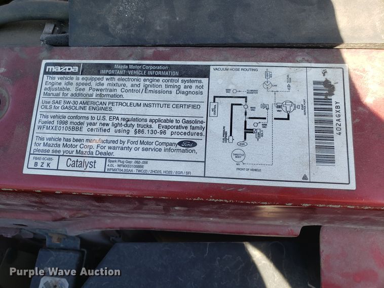 image for item DG7610 1998 Mazda B4000 Cab Plus pickup truck