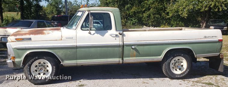 image for item DG7611 1971 Ford F250 Custom pickup truck