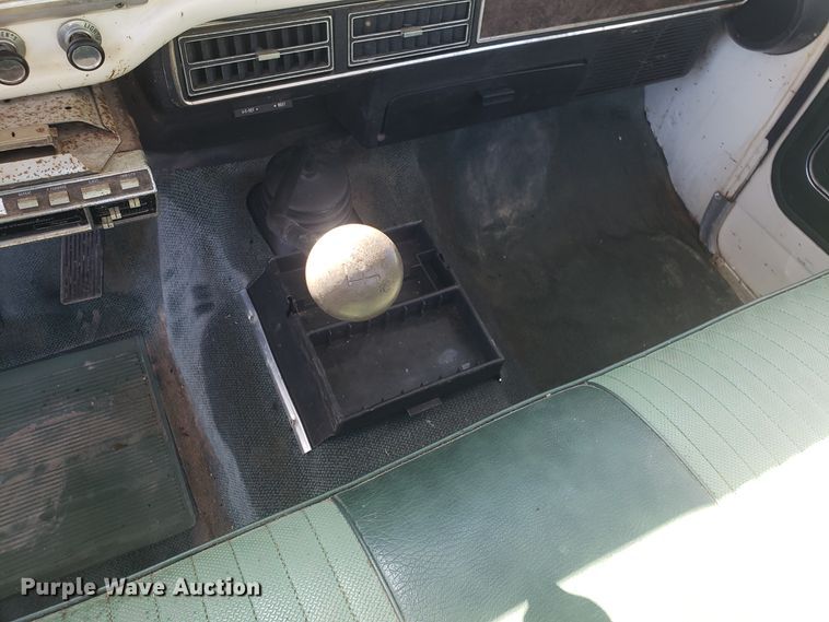 image for item DG7611 1971 Ford F250 Custom pickup truck