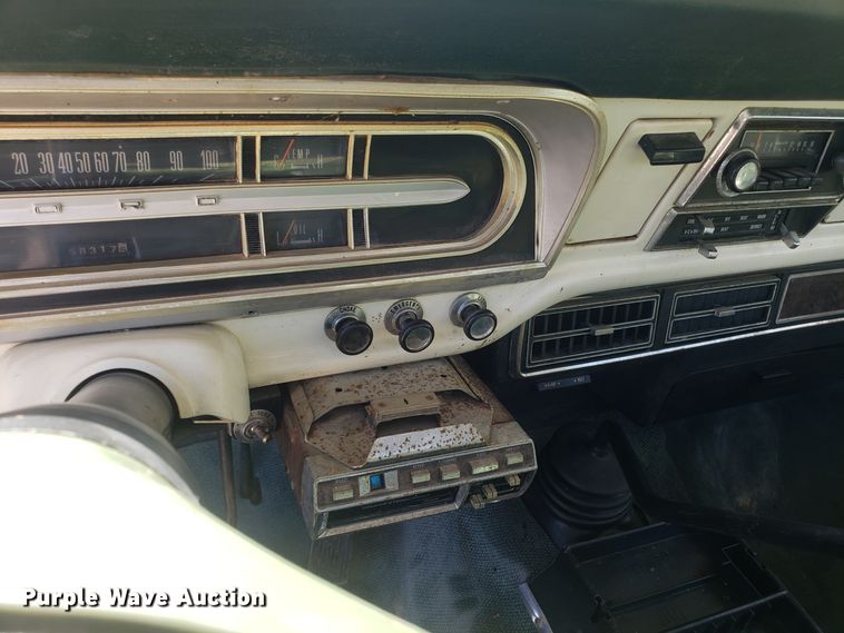 image for item DG7611 1971 Ford F250 Custom pickup truck