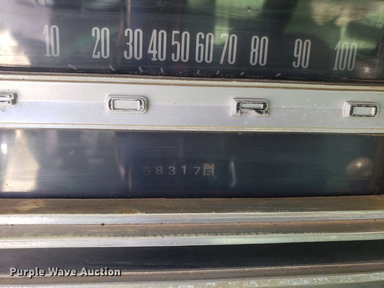 image for item DG7611 1971 Ford F250 Custom pickup truck