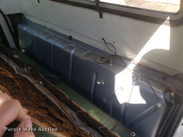 image for item DG7611 1971 Ford F250 Custom pickup truck