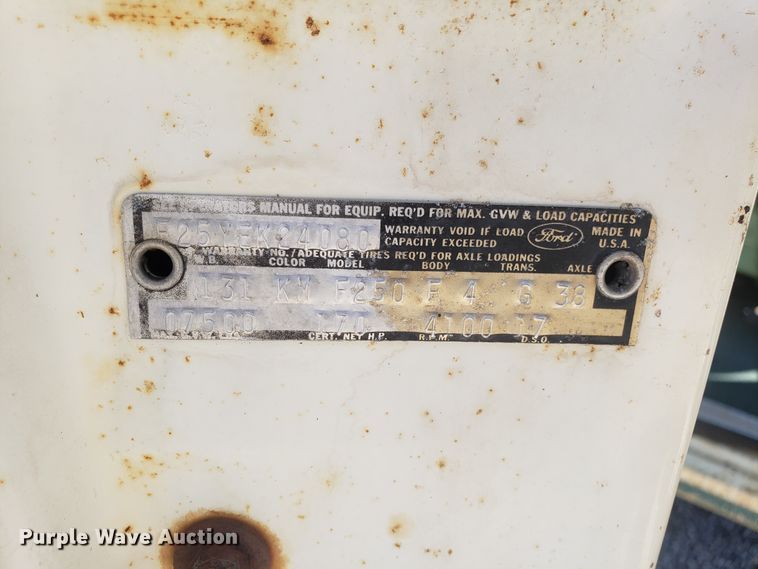 image for item DG7611 1971 Ford F250 Custom pickup truck