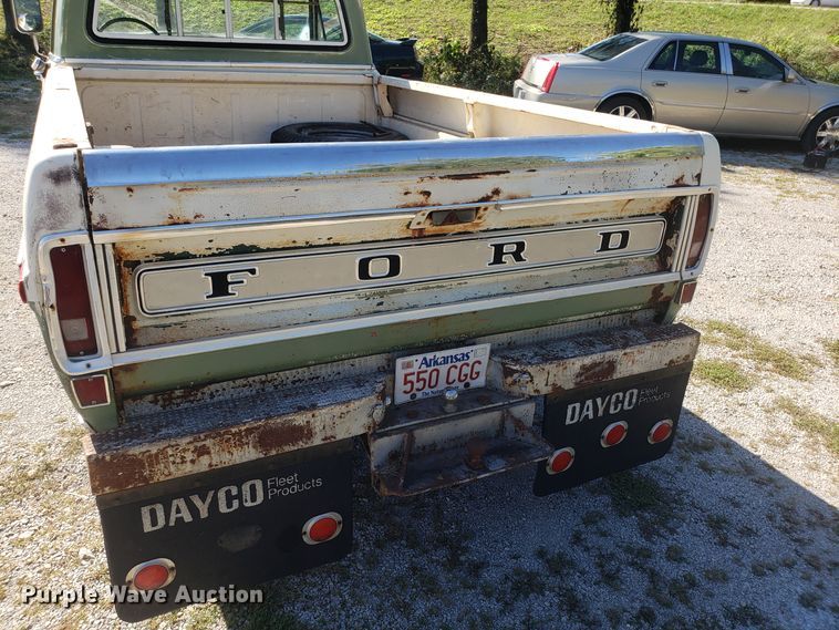 image for item DG7611 1971 Ford F250 Custom pickup truck