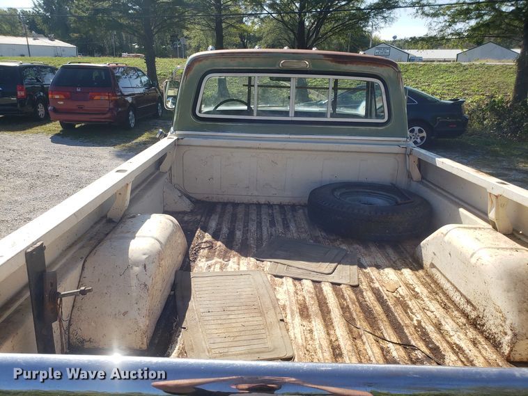 image for item DG7611 1971 Ford F250 Custom pickup truck