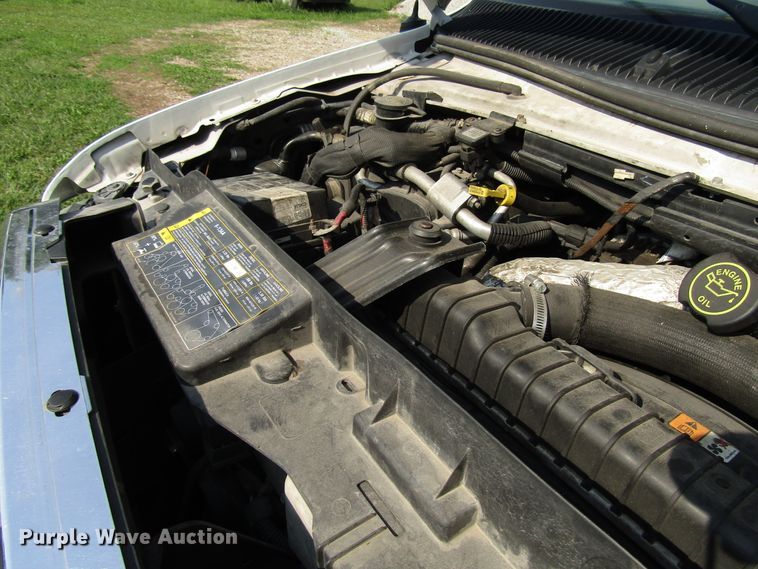 image for item DG8159 2008 Ford E450 ambulance