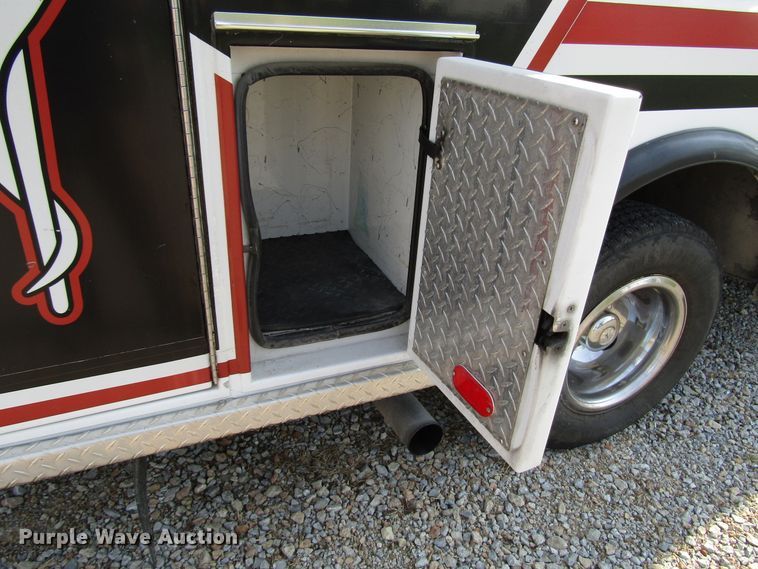 image for item DG8159 2008 Ford E450 ambulance