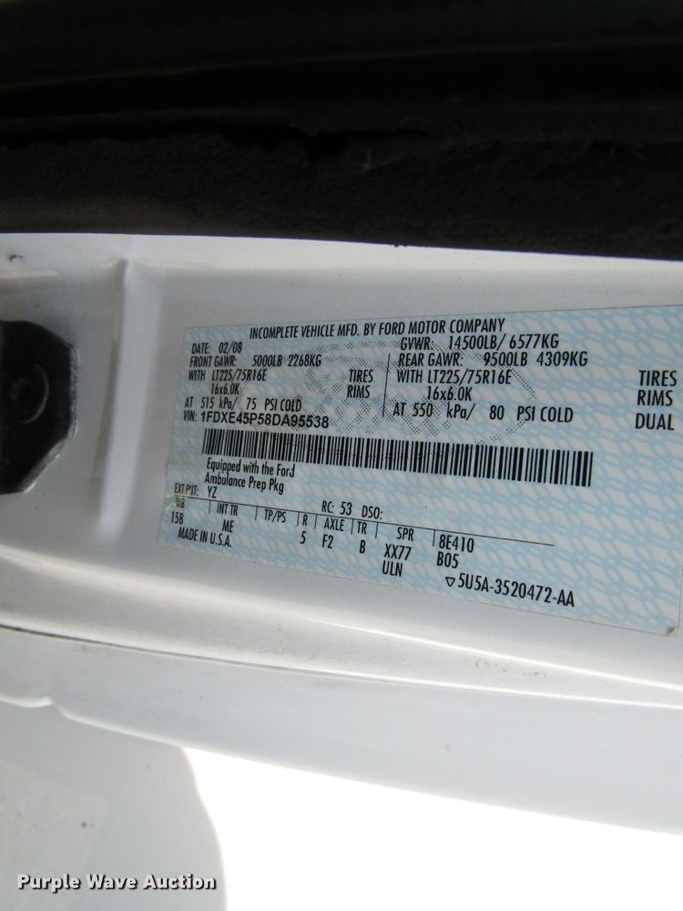 image for item DG8159 2008 Ford E450 ambulance