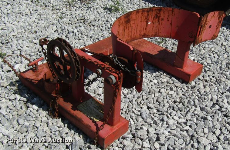 image for item DG8168 Forklift barrel dolly