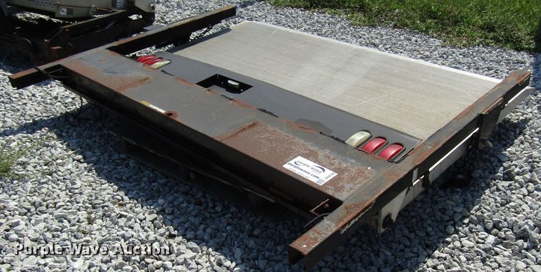 image for item DG8169 Tommy Gate 89A end gate lift