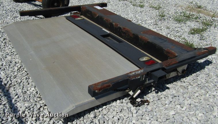 image for item DG8169 Tommy Gate 89A end gate lift