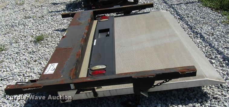 image for item DG8169 Tommy Gate 89A end gate lift