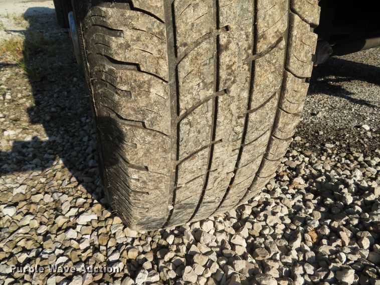 image for item DH1557 1984 Ford F250 Ext. Cab utility bed pickup truck