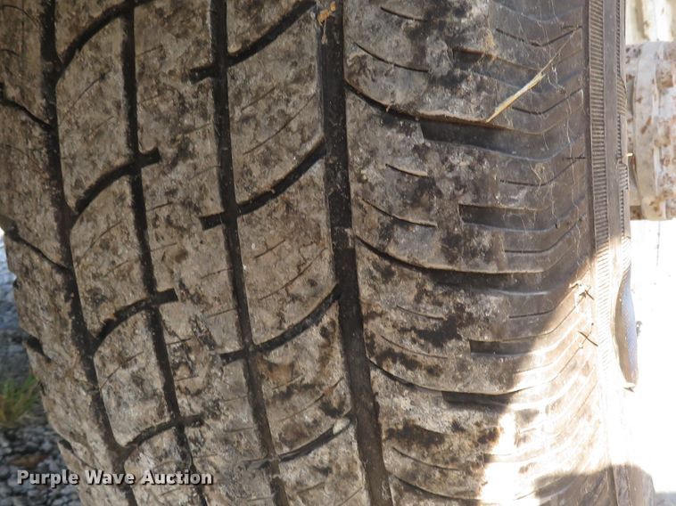 image for item DH1557 1984 Ford F250 Ext. Cab utility bed pickup truck