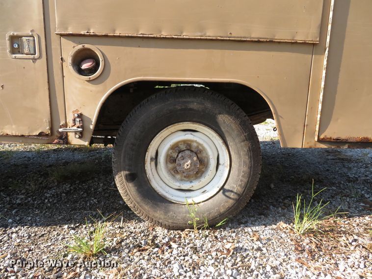 image for item DH1557 1984 Ford F250 Ext. Cab utility bed pickup truck