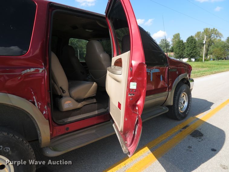 image for item DH1564 2000 Ford Excursion Limited SUV