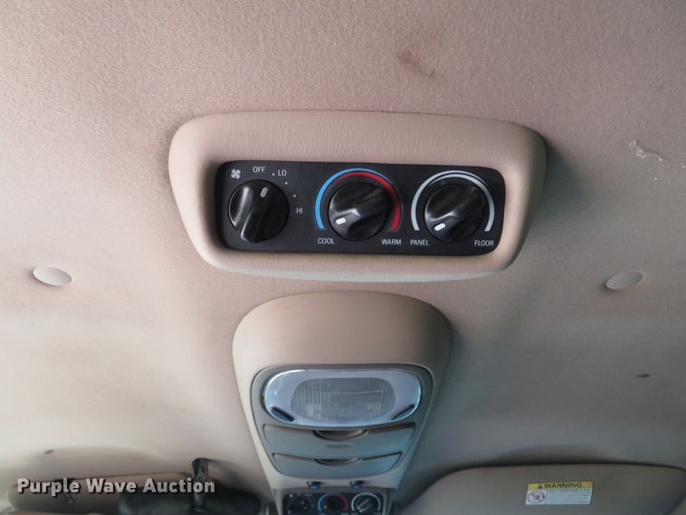 image for item DH1564 2000 Ford Excursion Limited SUV