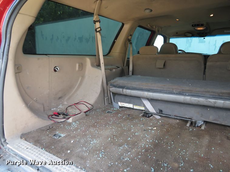 image for item DH1564 2000 Ford Excursion Limited SUV