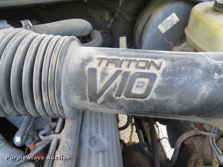 image for item DH1564 2000 Ford Excursion Limited SUV