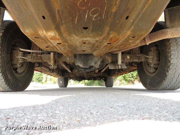 image for item DH1564 2000 Ford Excursion Limited SUV