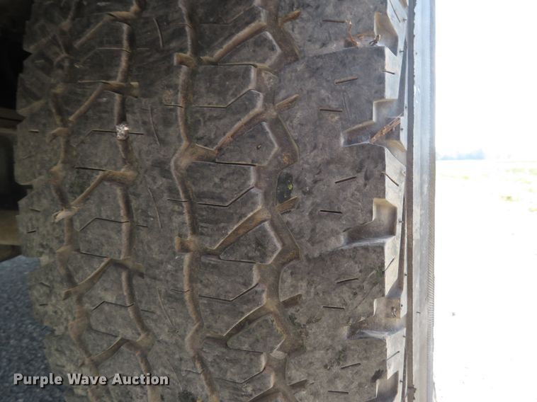 image for item DH1564 2000 Ford Excursion Limited SUV