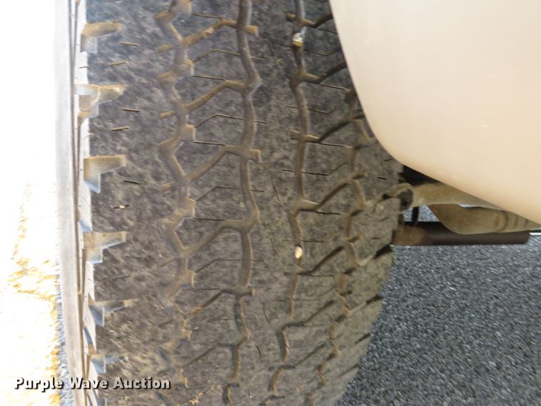 image for item DH1564 2000 Ford Excursion Limited SUV