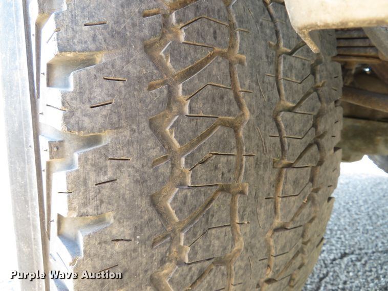 image for item DH1564 2000 Ford Excursion Limited SUV