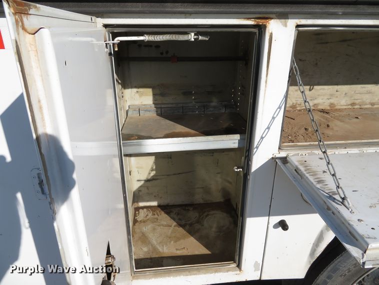 image for item DH1566 2001 Freightliner FL60 utility truck