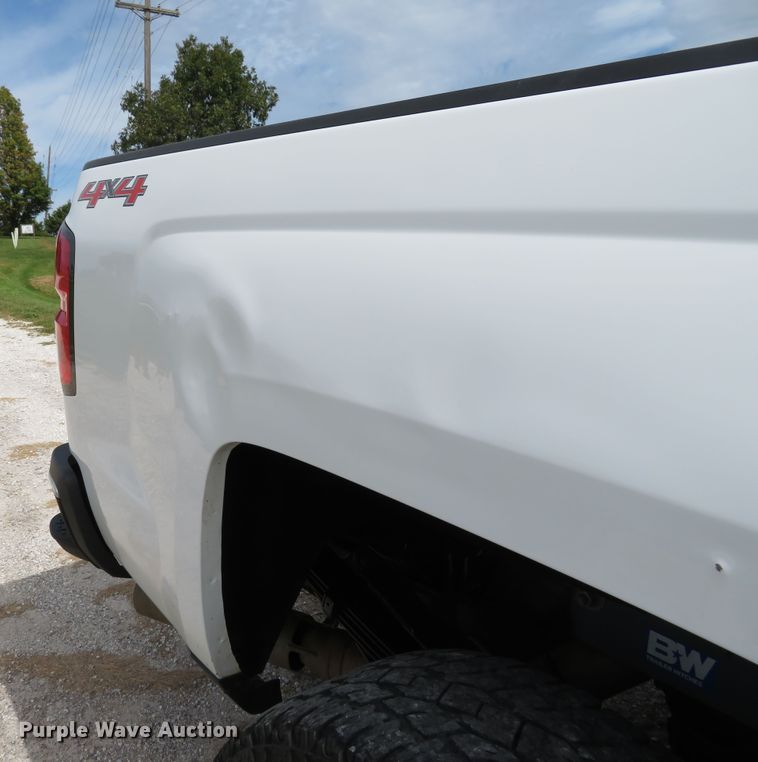 image for item DH1567 2015 Chevrolet Silverado 3500HD LT Crew Cab pickup truck