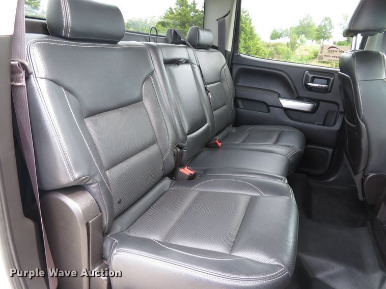 image for item DH1567 2015 Chevrolet Silverado 3500HD LT Crew Cab pickup truck