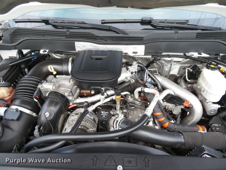 image for item DH1567 2015 Chevrolet Silverado 3500HD LT Crew Cab pickup truck