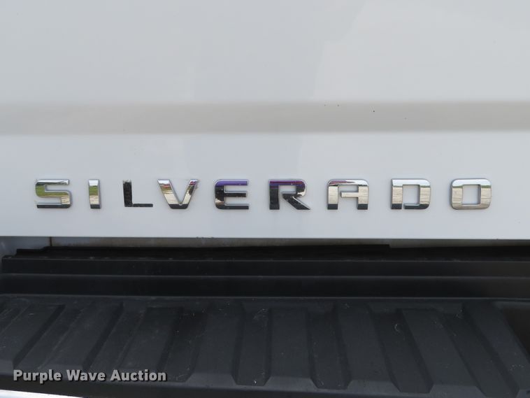 image for item DH1567 2015 Chevrolet Silverado 3500HD LT Crew Cab pickup truck